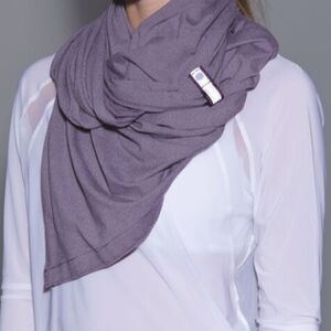 Lululemon Athletica Vinyasa Purple Wrap Scarf